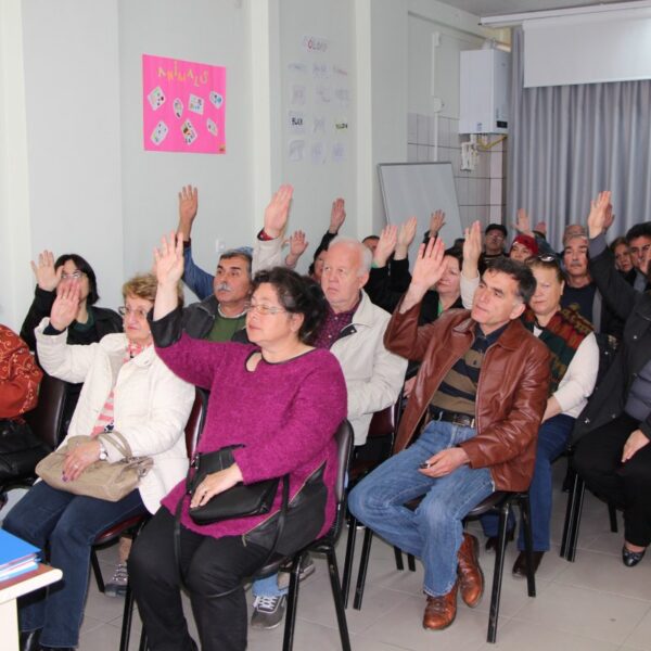 Küçük Büyük El Ele Haydi Özgürlüğe
